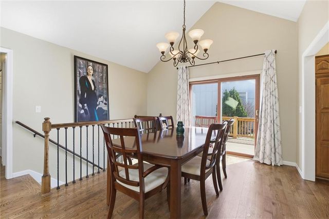 11915 Grandview Street, Overland Park, KS 66213