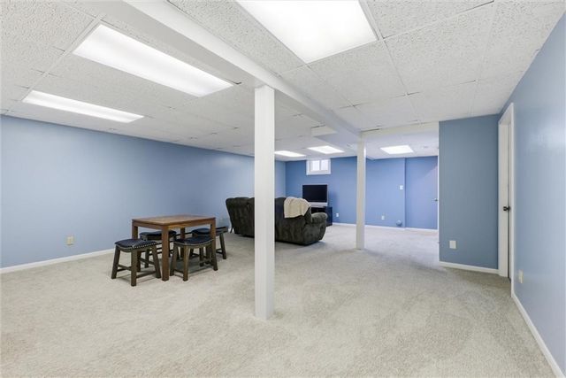 11915 Grandview Street, Overland Park, KS 66213