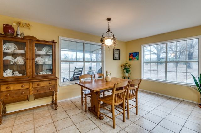325 County Road 2715, Mineola, TX 75773