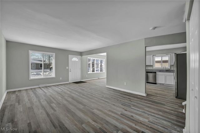 10293 Greenview Drive, Columbia Station, OH 44028