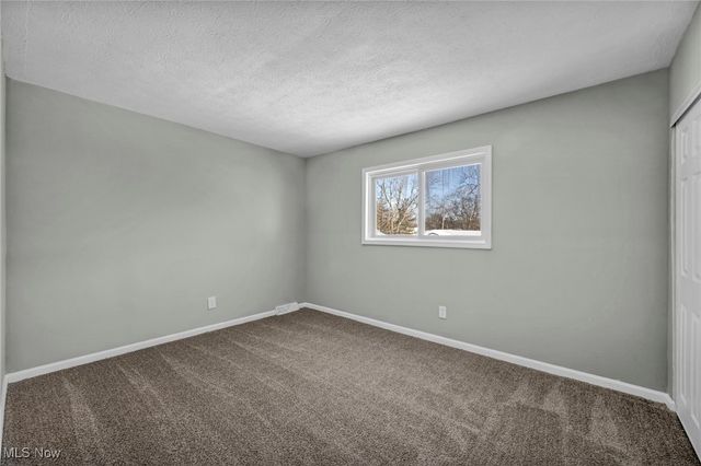 10293 Greenview Drive, Columbia Station, OH 44028