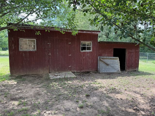 276 CR 3201, Jacksonville, TX 75766