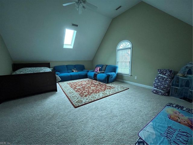 109 Sheldon CT, Yorktown, VA 23693