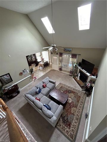 109 Sheldon CT, Yorktown, VA 23693