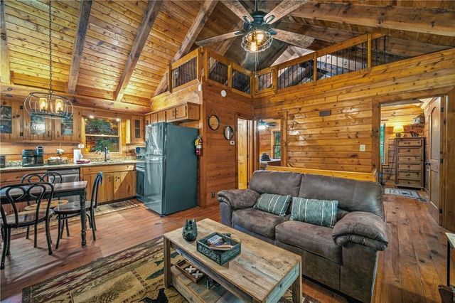 341 Valley View Road, Ellijay, GA 30536