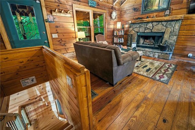 341 Valley View Road, Ellijay, GA 30536
