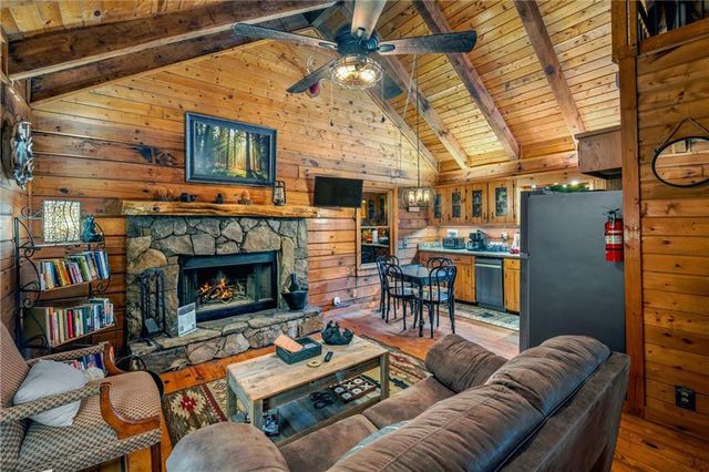 341 Valley View Road, Ellijay, GA 30536