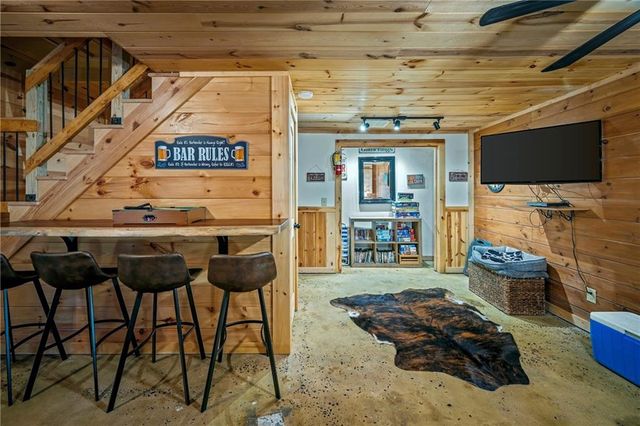 341 Valley View Road, Ellijay, GA 30536