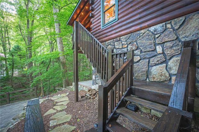 341 Valley View Road, Ellijay, GA 30536