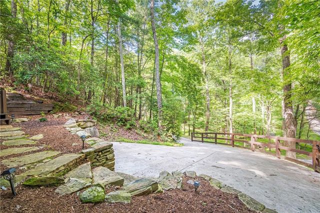 341 Valley View Road, Ellijay, GA 30536
