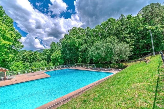 341 Valley View Road, Ellijay, GA 30536