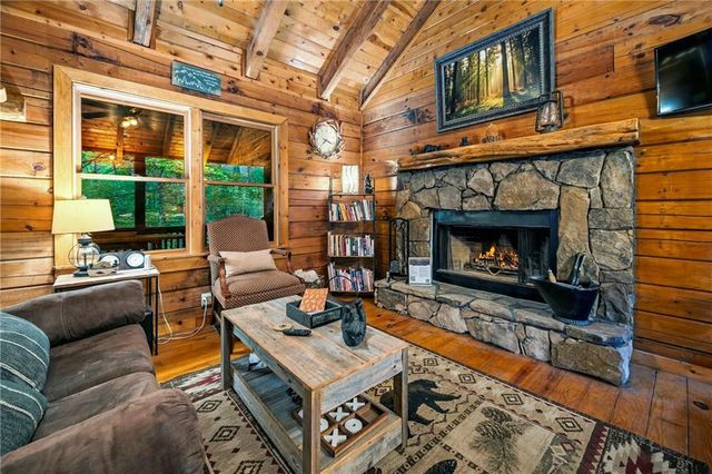 341 Valley View Road, Ellijay, GA 30536