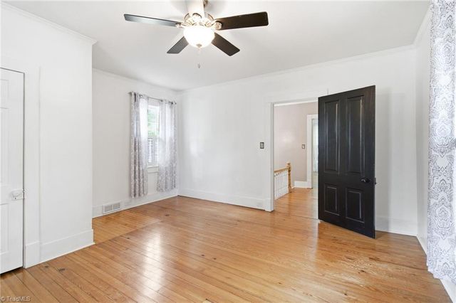 916 W Davis Street, Burlington, NC 27215