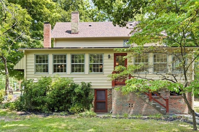 916 W Davis Street, Burlington, NC 27215