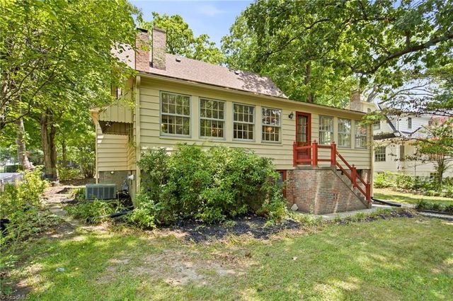 916 W Davis Street, Burlington, NC 27215
