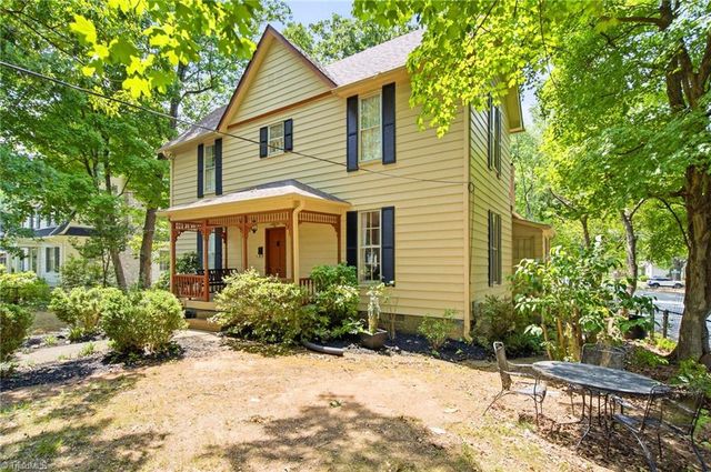 916 W Davis Street, Burlington, NC 27215