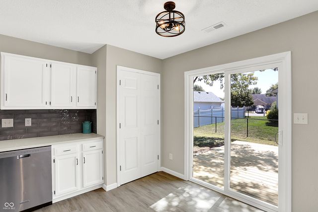 4637 Walker Street, Greenwood, IN 46143