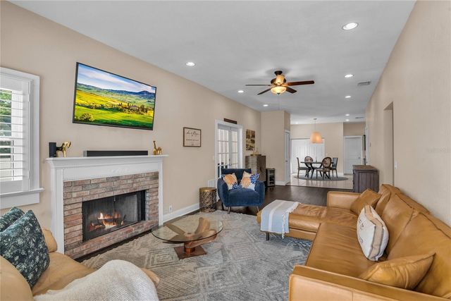 2414 NEWBERRY STREET, Orlando, FL 32806