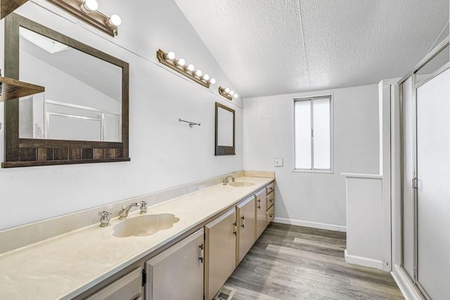 27062 Road 400, Madera, CA 93636