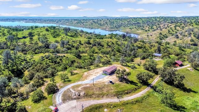 27062 Road 400, Madera, CA 93636