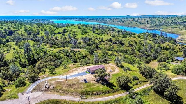 27062 Road 400, Madera, CA 93636