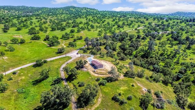27062 Road 400, Madera, CA 93636