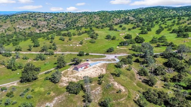 27062 Road 400, Madera, CA 93636