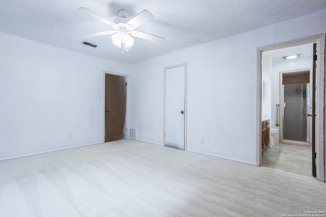 10503 Luzon Dr, San Antonio, TX 78217