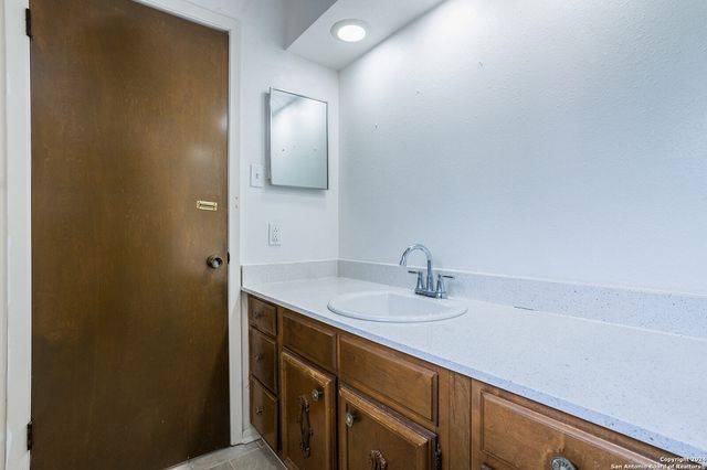 10503 Luzon Dr, San Antonio, TX 78217