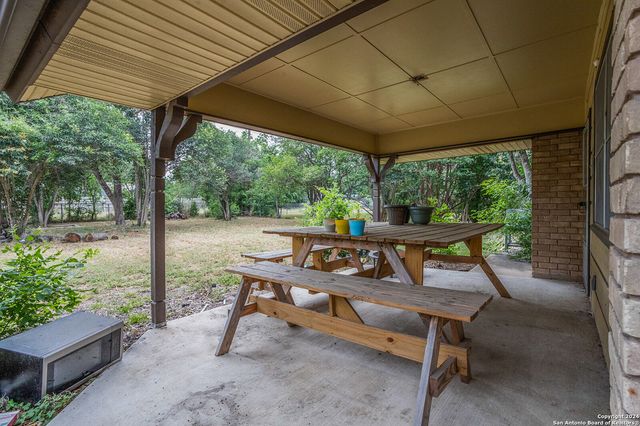 10503 Luzon Dr, San Antonio, TX 78217