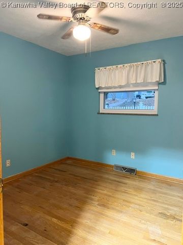 1130 Lyndale Drive, Charleston, WV 25314