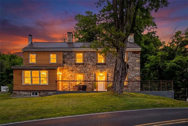 2408 Clearview Avenue, Stroud Twp, PA 18360