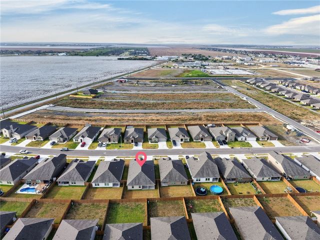 1334 Remys Way, Corpus Christi, TX 78415