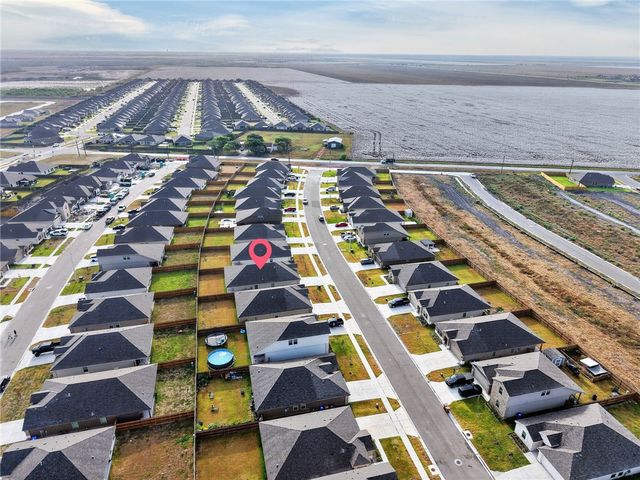 1334 Remys Way, Corpus Christi, TX 78415