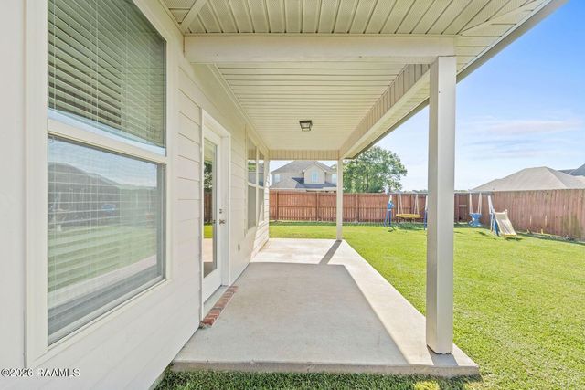 532 Cautillion Drive, Youngsville, LA 70592