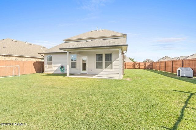 532 Cautillion Drive, Youngsville, LA 70592