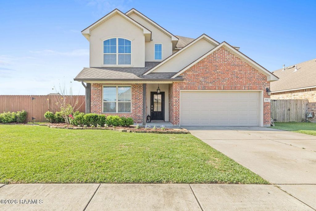 532 Cautillion Drive, Youngsville, LA 70592