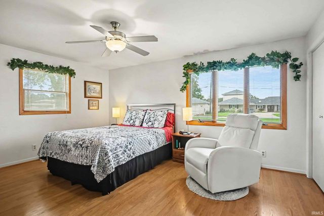 26284 Lake Drive, Elkhart, IN 46514