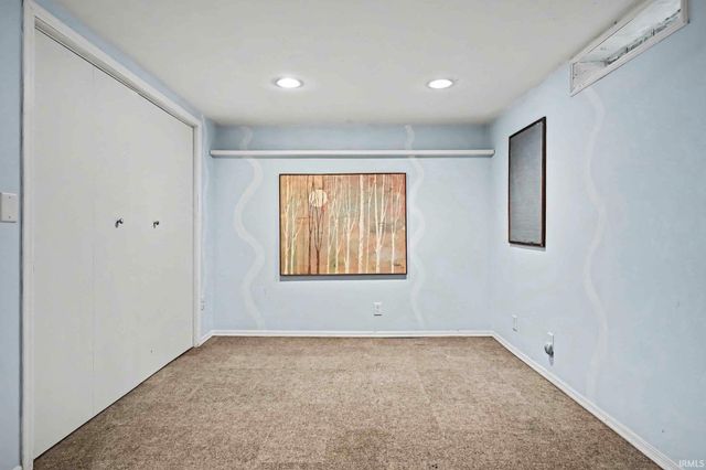 26284 Lake Drive, Elkhart, IN 46514