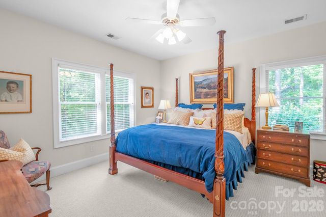 121 Seabury Drive, Mooresville, NC 28117