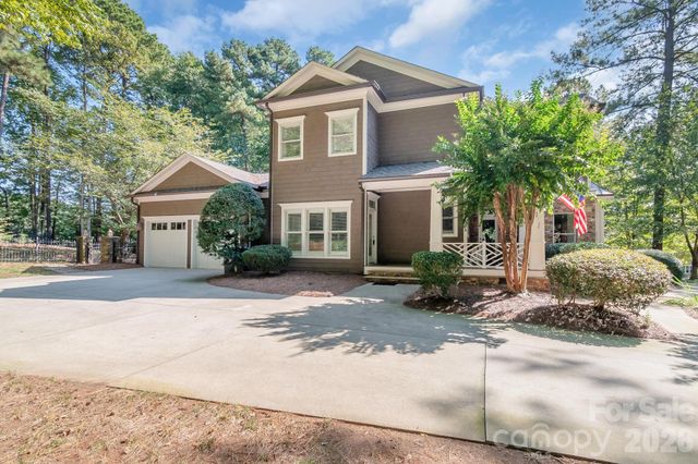 121 Seabury Drive, Mooresville, NC 28117