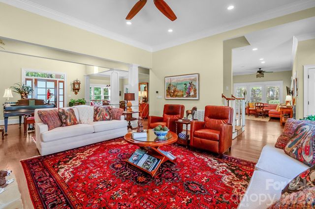 121 Seabury Drive, Mooresville, NC 28117