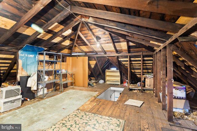 35 W DONEGAL ST, Mount Joy, PA 17552