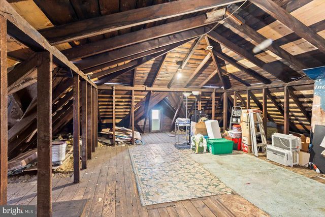 35 W DONEGAL ST, Mount Joy, PA 17552