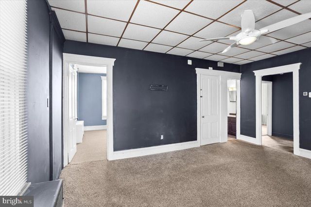 35 W DONEGAL ST, Mount Joy, PA 17552