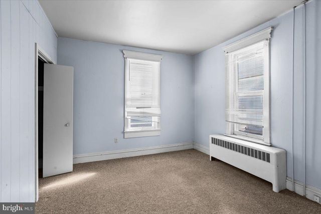 35 W DONEGAL ST, Mount Joy, PA 17552
