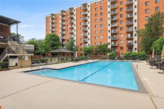 300 Johnson Ferry Road NE B804, Sandy Springs, GA 30328