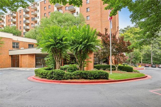 300 Johnson Ferry Road NE B804, Sandy Springs, GA 30328