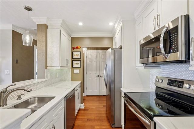 300 Johnson Ferry Road NE B804, Sandy Springs, GA 30328