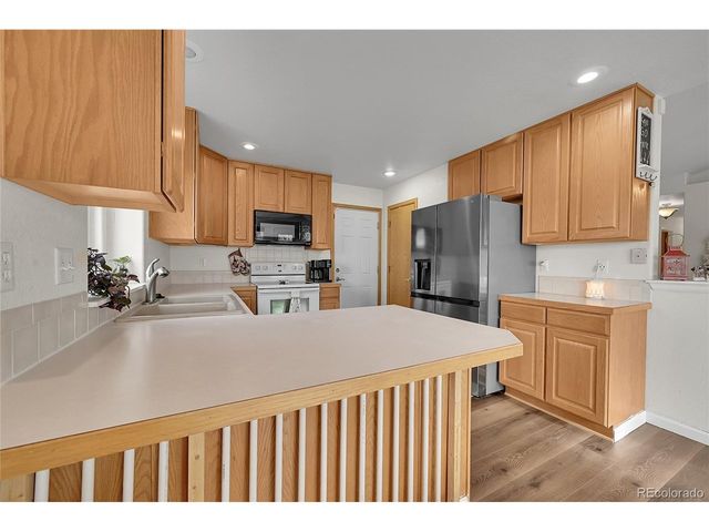 2558 Jarett Dr, Mead, CO 80542
